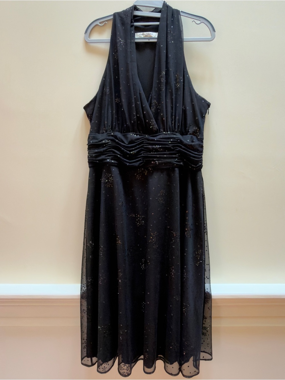Evan Picone Size 16 Black Metallic Floral Ruched Cocktail Evening Dress
